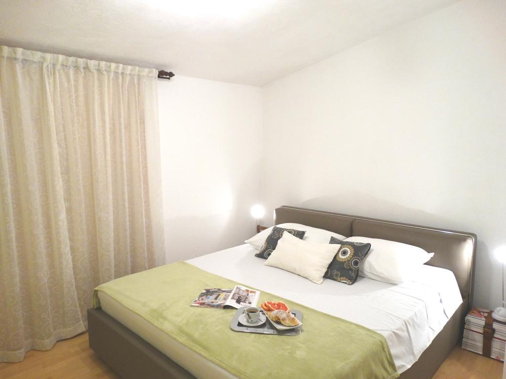 Marina Apartments Kaštela Kültér fotó