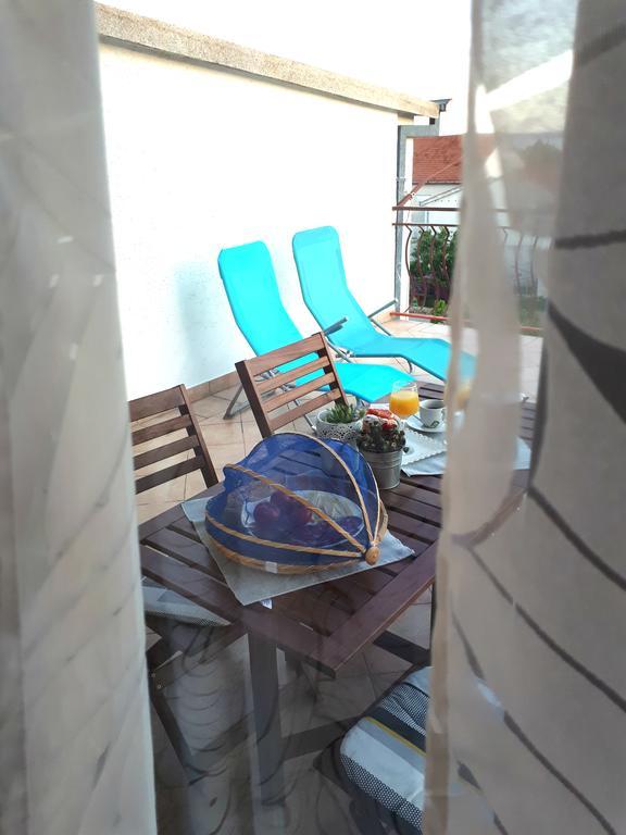 Marina Apartments Kaštela Kültér fotó