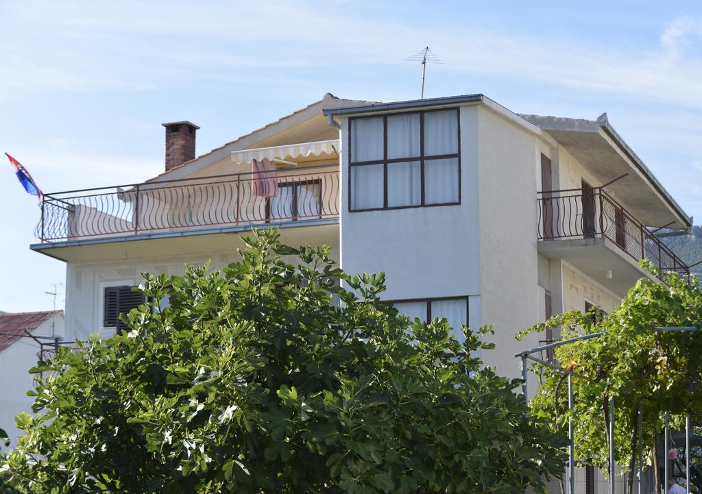 Marina Apartments Kaštela Kültér fotó