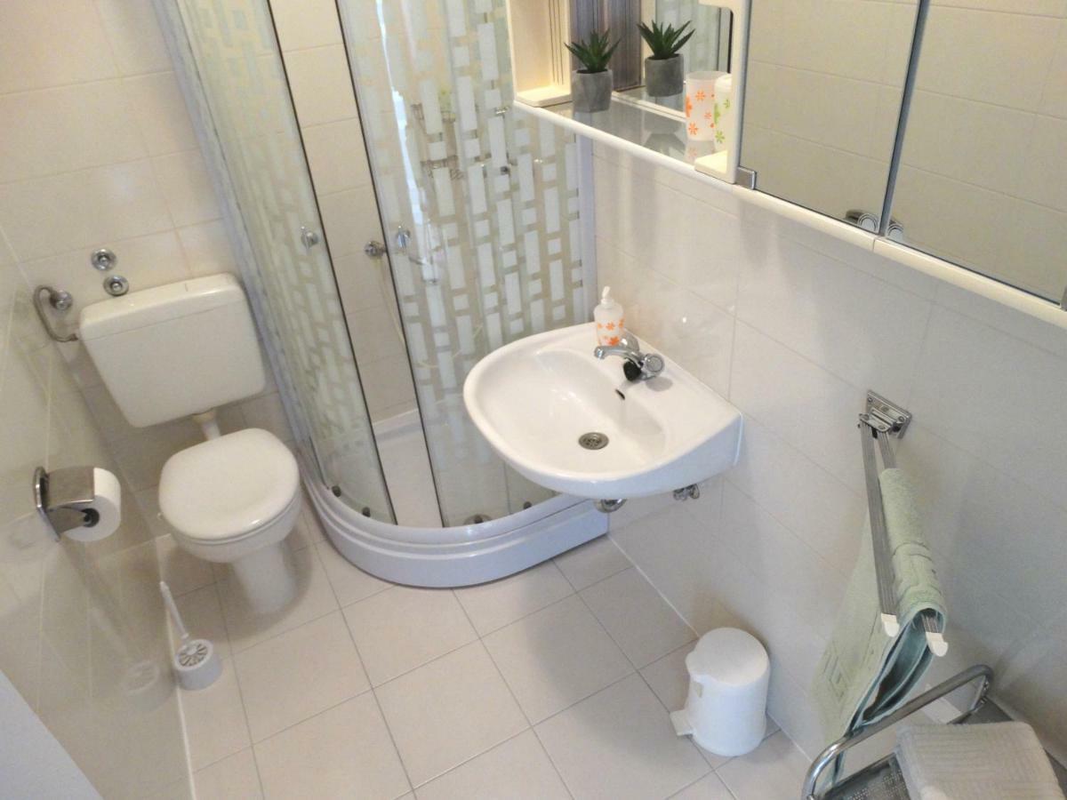 Marina Apartments Kaštela Kültér fotó