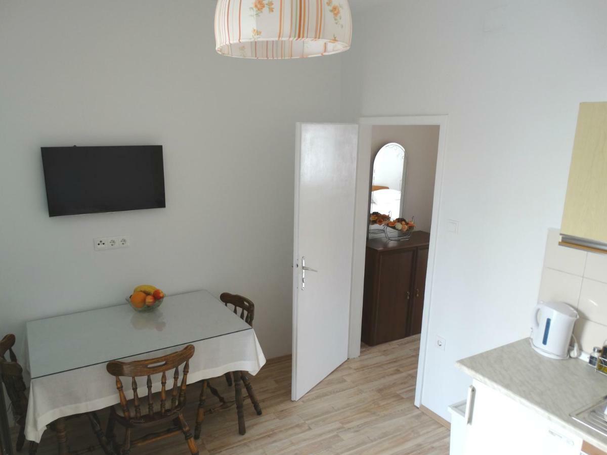 Marina Apartments Kaštela Kültér fotó