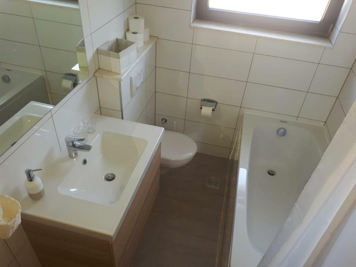 Marina Apartments Kaštela Kültér fotó