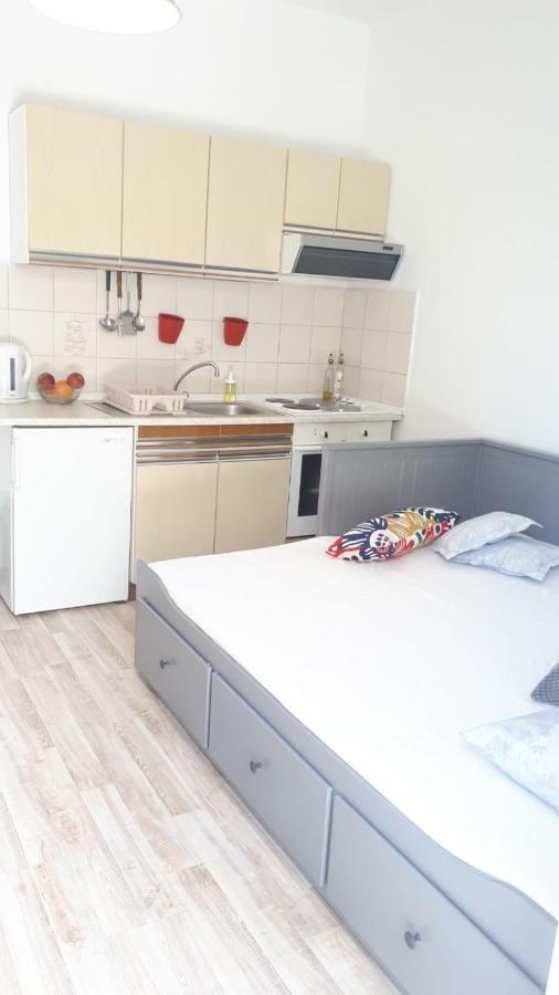 Marina Apartments Kaštela Kültér fotó